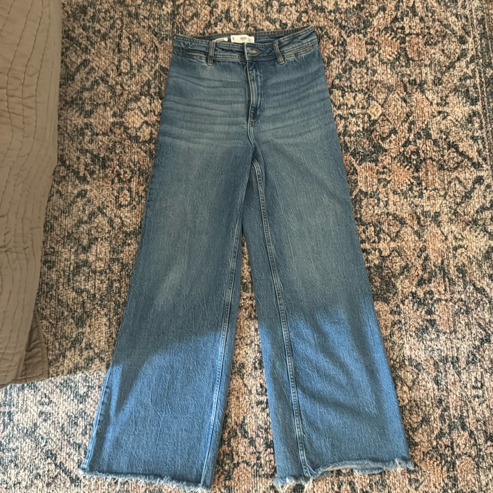 Mango Catherine style wide leg denim